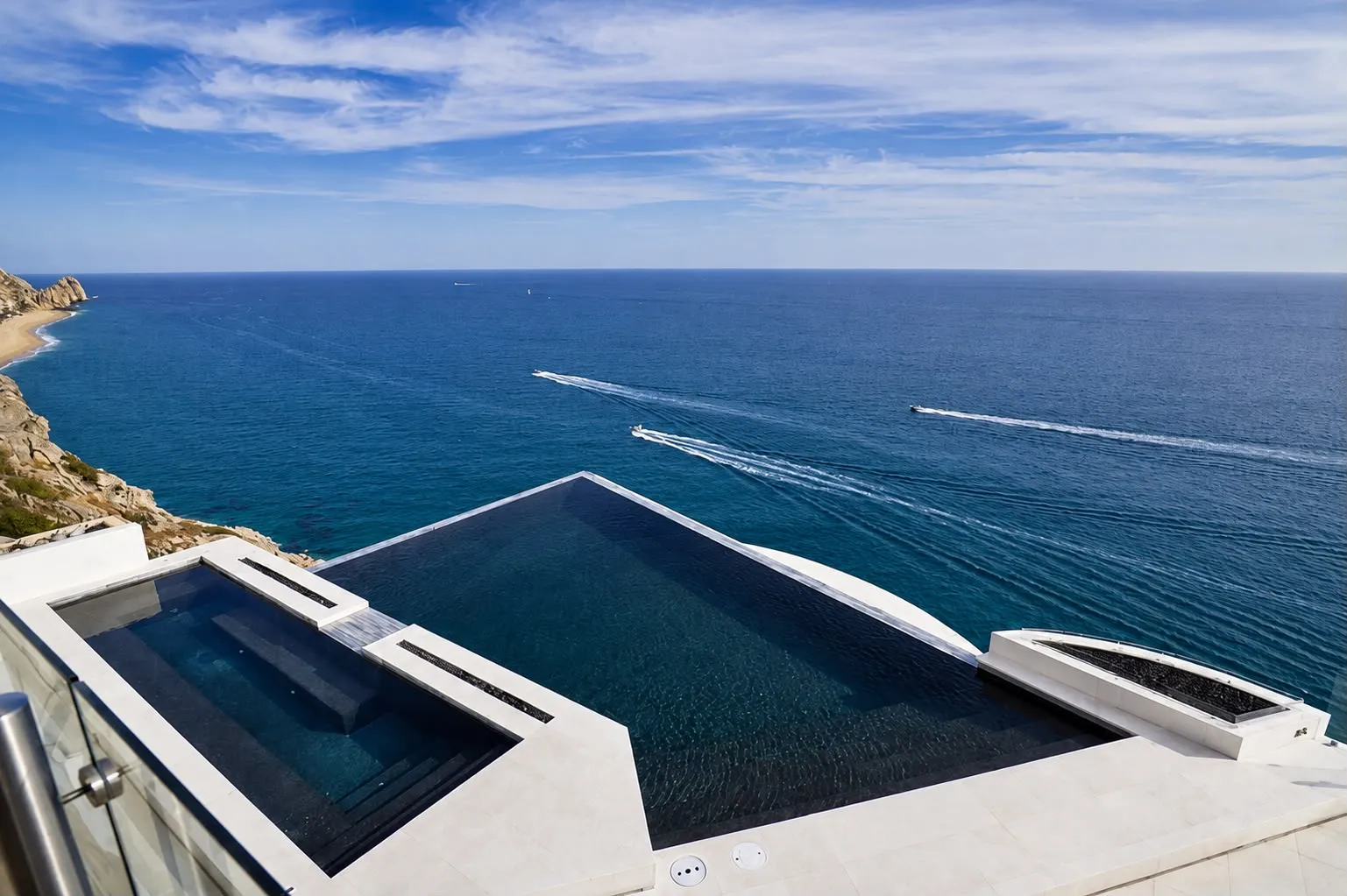 Villa Lands End pool and ocean view, bachelorette party villa in Cabo San Lucas